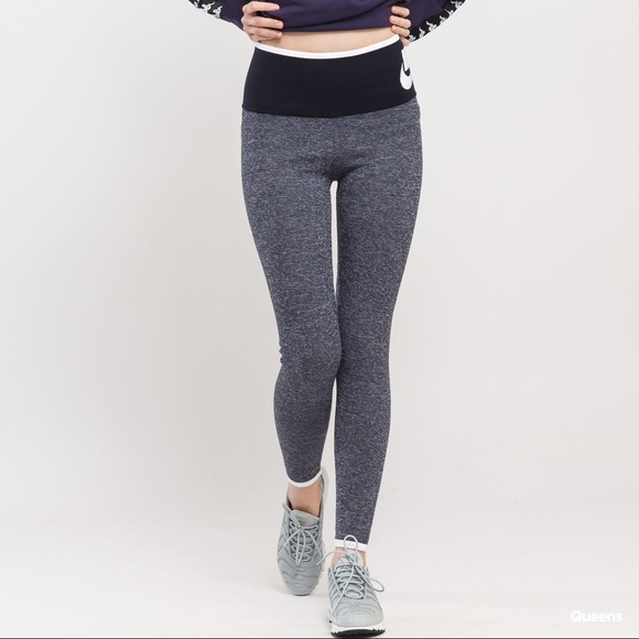 Nike Tech Leggings - Picture 5 of 5